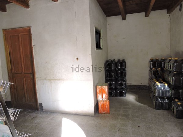 casa indipendente in vendita a Santo Stefano d'Aveto