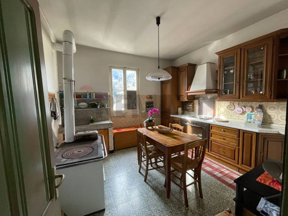 appartamento in vendita a Santo Stefano d'Aveto in zona Gramizza