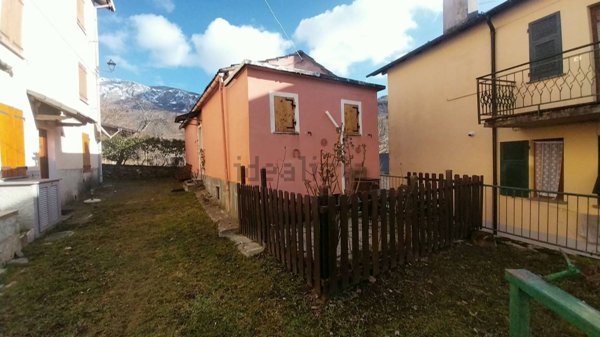 appartamento in vendita a Santo Stefano d'Aveto