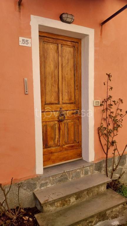 casa indipendente in vendita a Santo Stefano d'Aveto