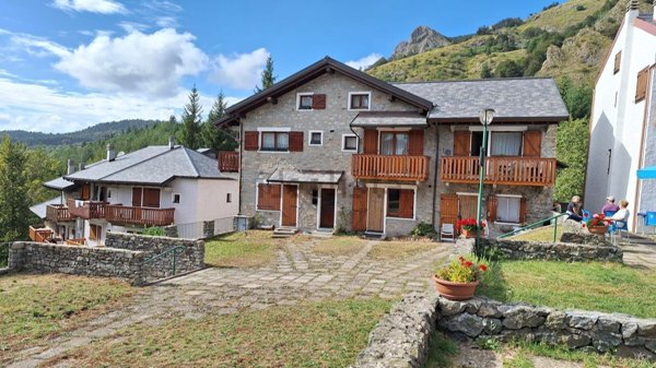 appartamento in vendita a Santo Stefano d'Aveto in zona Rocca d'Aveto