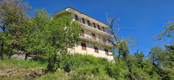 bifamiliare in vendita a Santo Stefano d'Aveto in zona Casafredda