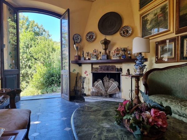 villa in vendita a Savignone