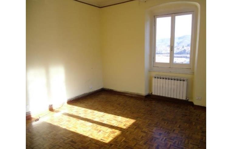 appartamento in vendita a Savignone in zona San Bartolomeo