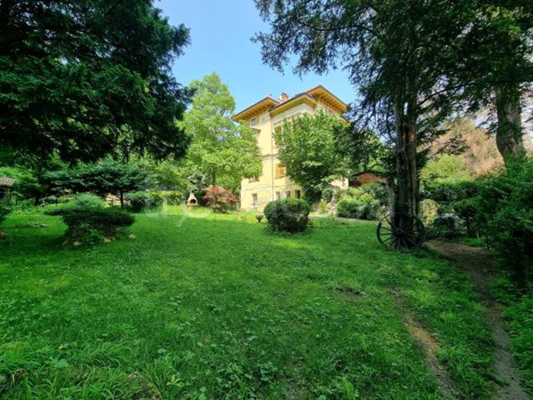 appartamento in vendita a Savignone