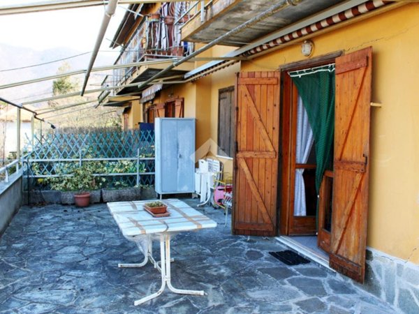 appartamento in vendita a Savignone
