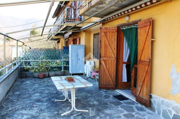 appartamento in vendita a Savignone