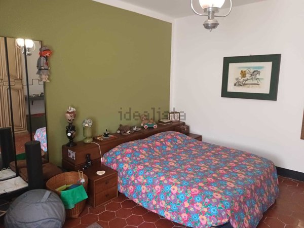 appartamento in vendita a Savignone