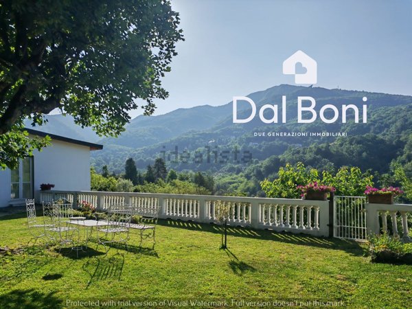 casa indipendente in vendita a Savignone