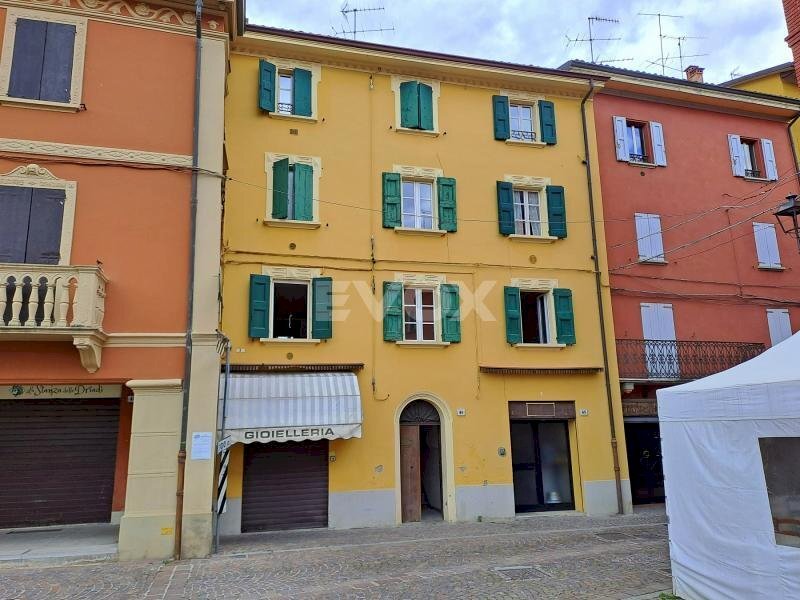 appartamento in vendita a Savignone