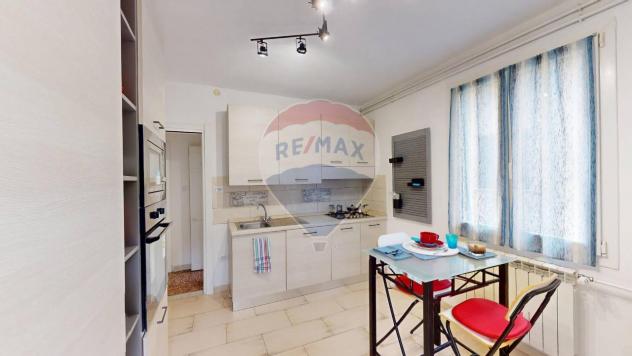 casa indipendente in vendita a Savignone