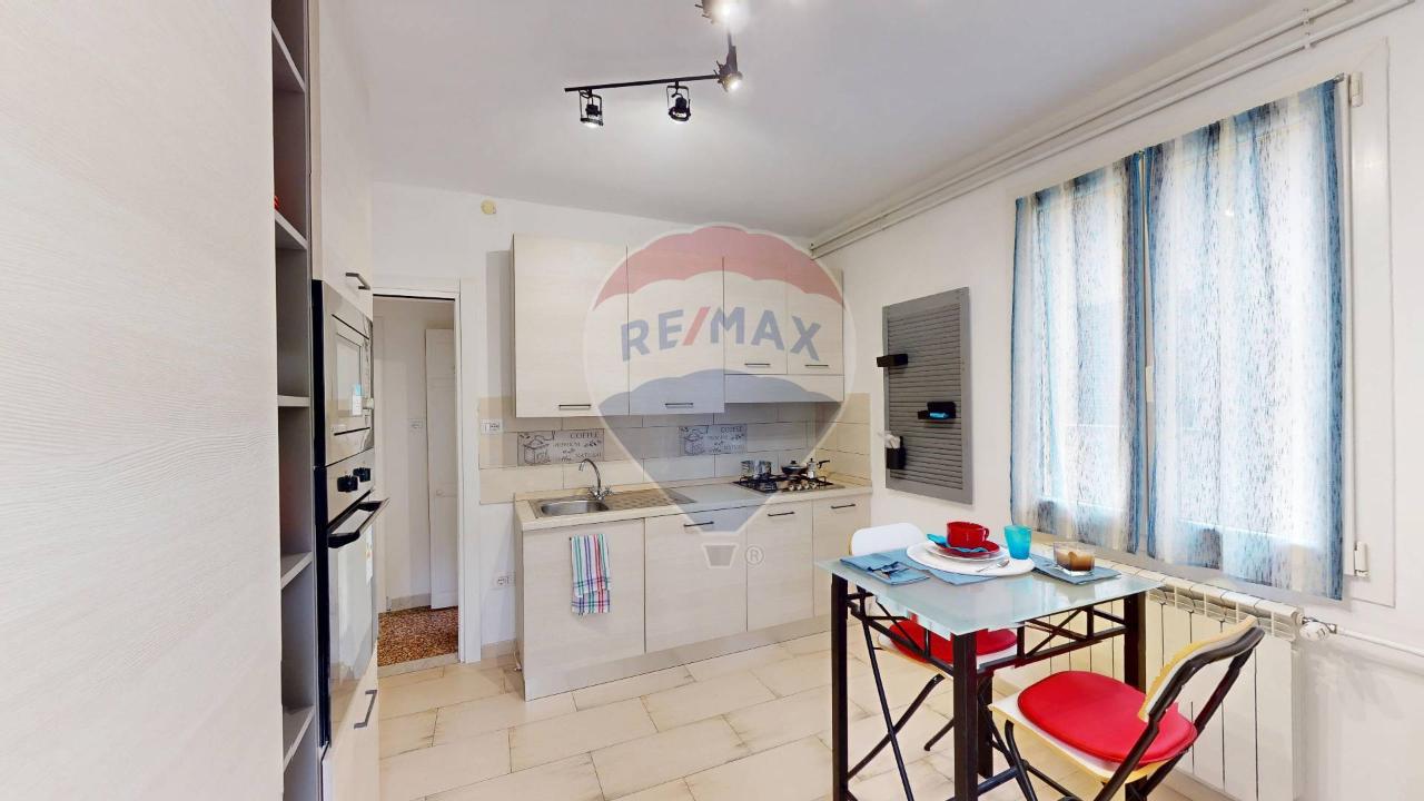 casa indipendente in vendita a Savignone