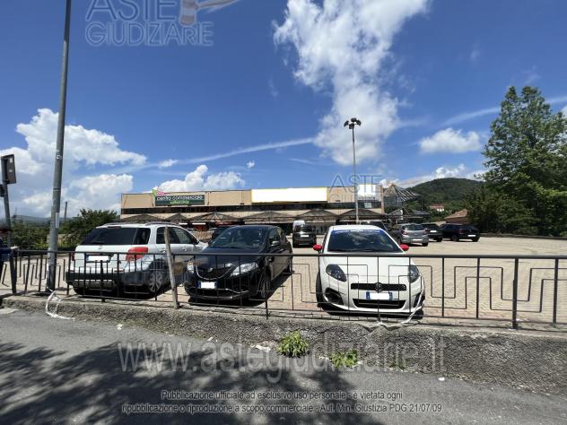 negozio in vendita a Savignone in zona Isorelle