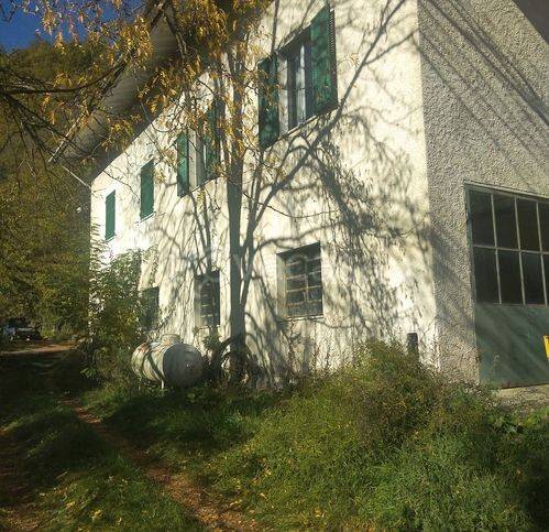 casa indipendente in vendita a Savignone