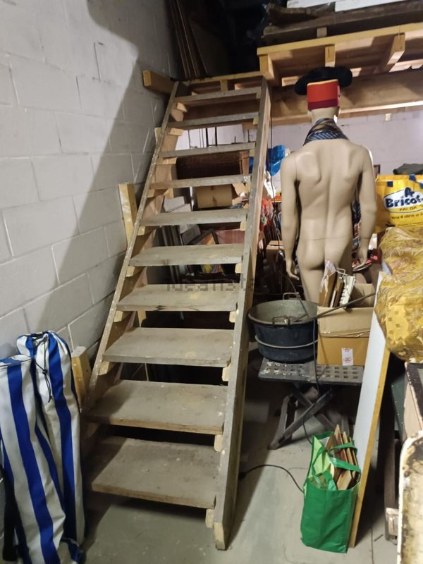 locale di sgombero in vendita a Savignone in zona Isorelle