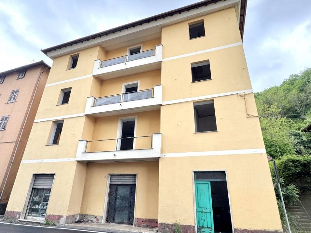 attico in vendita a Savignone in zona Isorelle