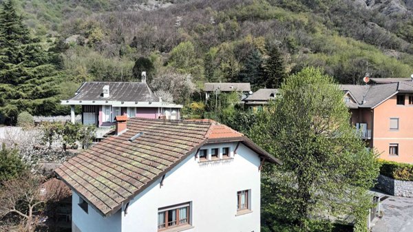 appartamento in vendita a Savignone