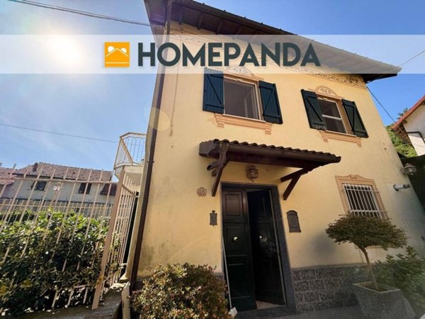 casa indipendente in vendita a Savignone in zona Isorelle