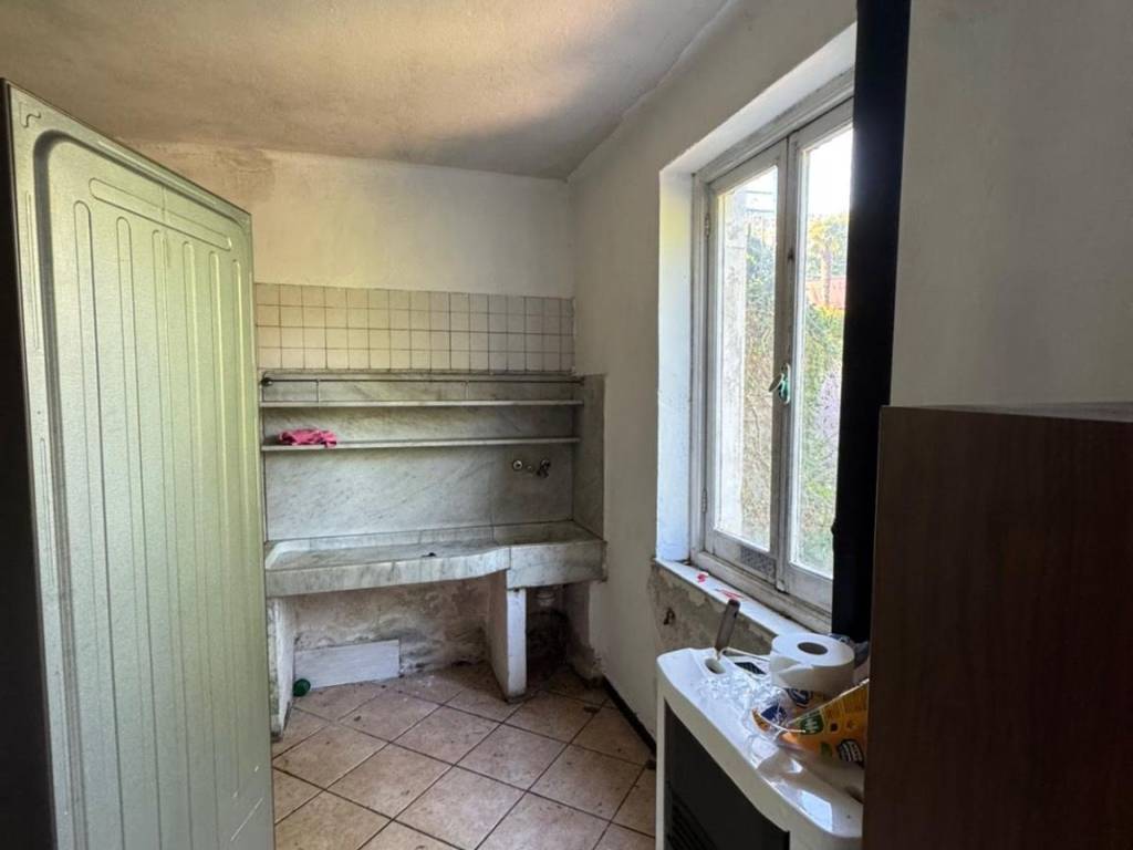 casa indipendente in vendita a Savignone in zona Isorelle