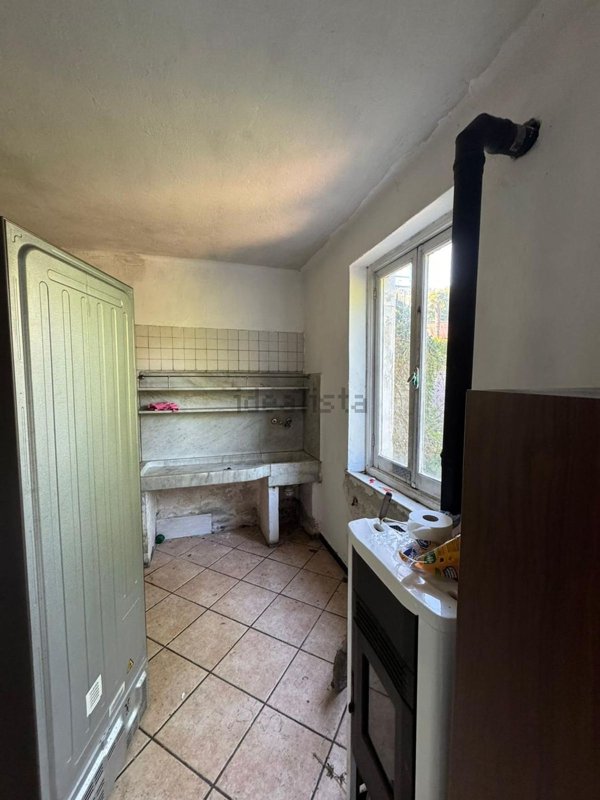 appartamento in vendita a Savignone in zona San Bartolomeo