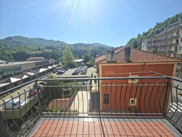 appartamento in vendita a Savignone in zona Isorelle