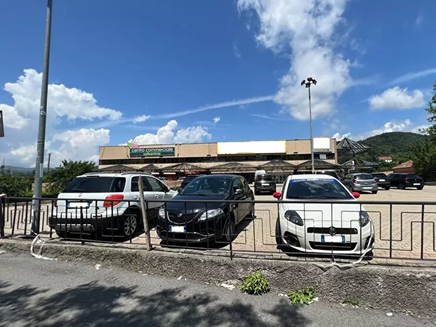 negozio in vendita a Savignone in zona Isorelle