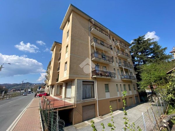 appartamento in vendita a Serra Riccò in zona Pedemonte