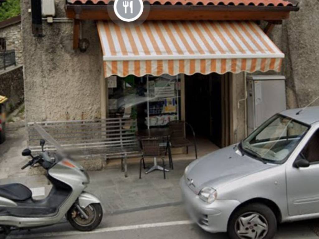 negozio in vendita a Serra Riccò in zona Pedemonte