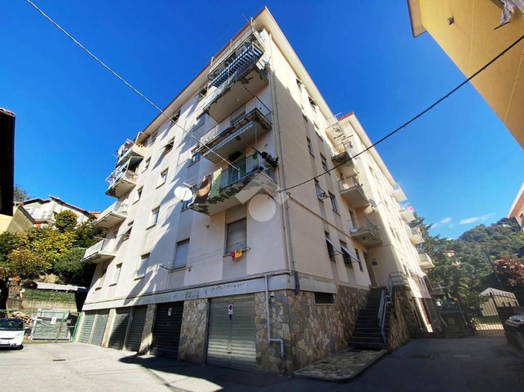 appartamento in vendita a Serra Riccò in zona Pedemonte