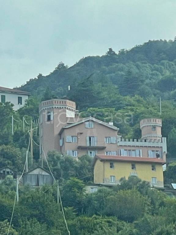 casa indipendente in vendita a Serra Riccò