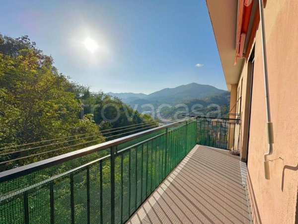 appartamento in vendita a Serra Riccò in zona Pedemonte