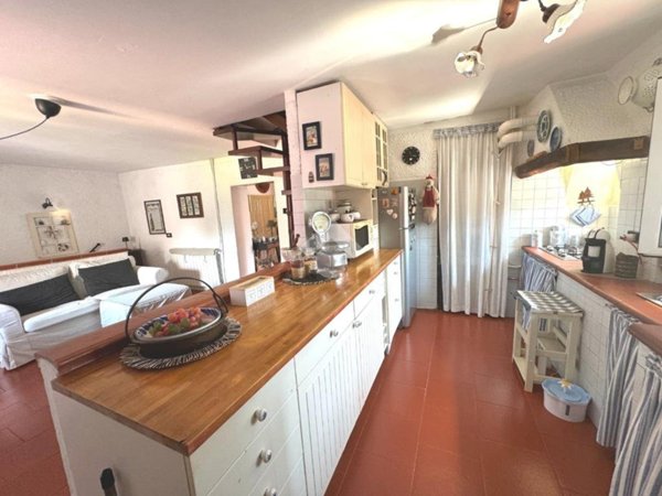 casa indipendente in vendita a Serra Riccò