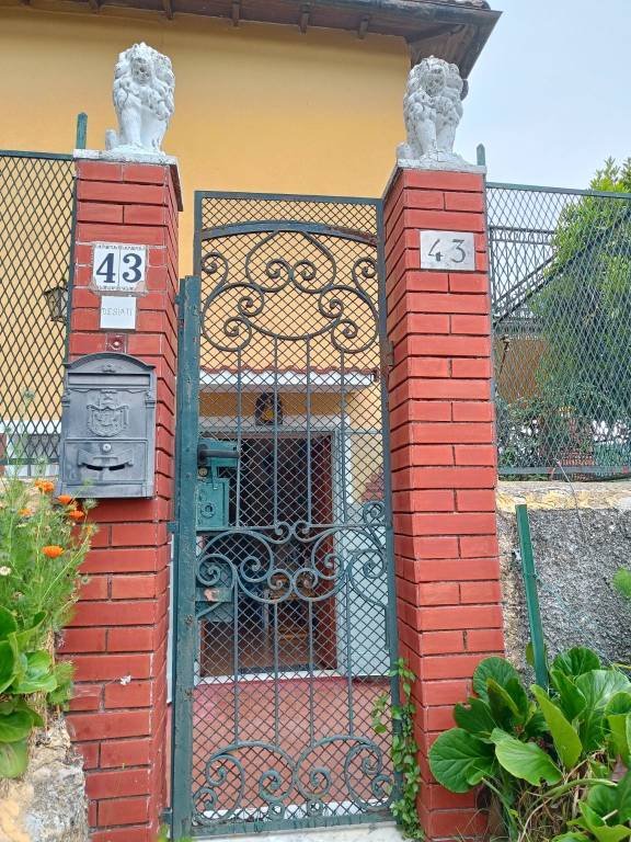 casa indipendente in vendita a Serra Riccò