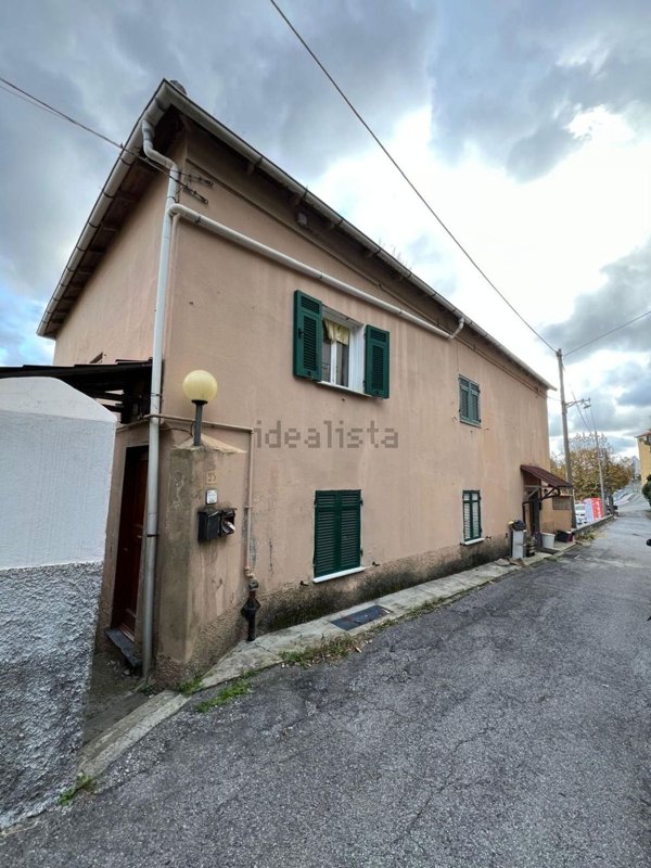 appartamento in vendita a Serra Riccò in zona Serra