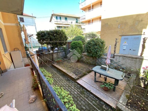 appartamento in vendita a Serra Riccò in zona Pedemonte