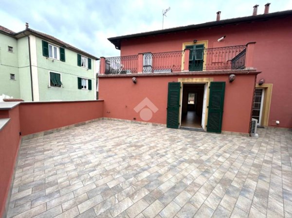 appartamento in vendita a Serra Riccò in zona Pedemonte