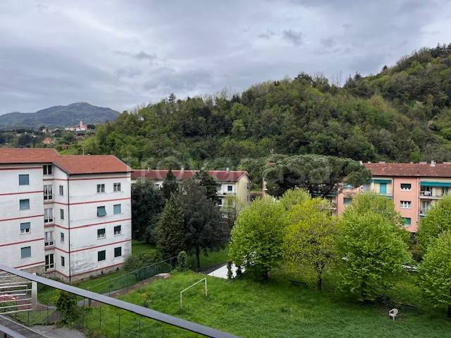 appartamento in vendita a Serra Riccò in zona Prelo