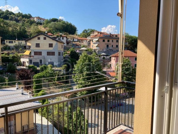 appartamento in vendita a Serra Riccò in zona Pedemonte