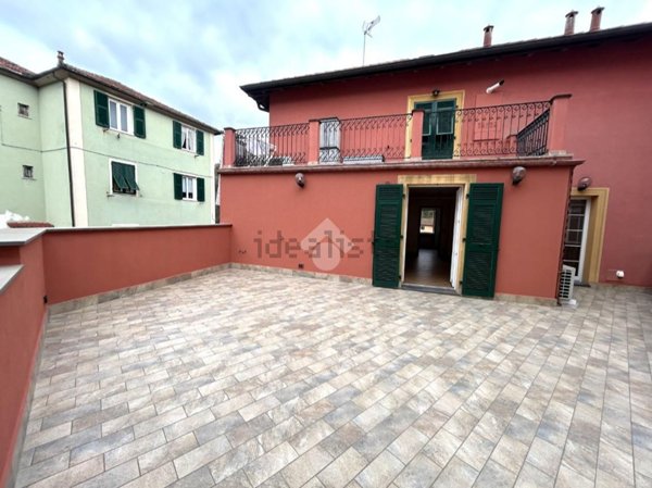 appartamento in vendita a Serra Riccò in zona Pedemonte