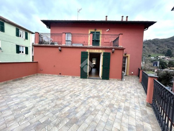 appartamento in vendita a Serra Riccò in zona Pedemonte