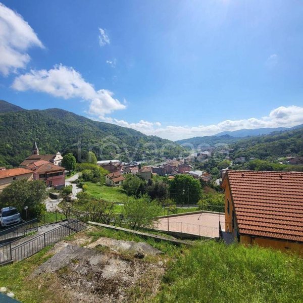 appartamento in vendita a Serra Riccò in zona Pedemonte