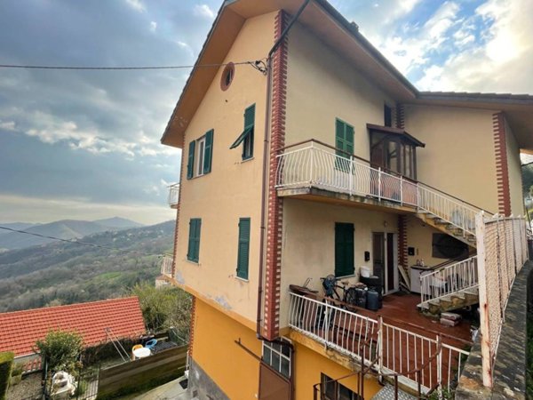 appartamento in vendita a Serra Riccò in zona Orero