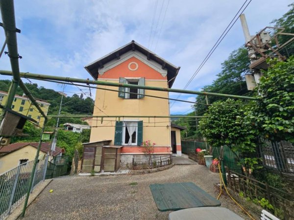casa indipendente in vendita a Serra Riccò