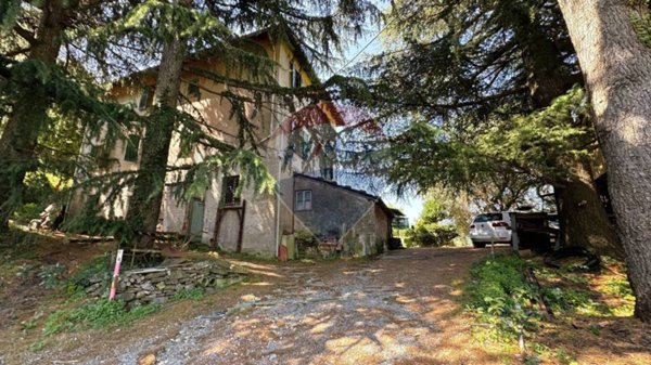 casa indipendente in vendita a Serra Riccò in zona Prelo