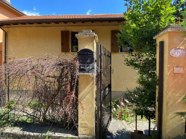 appartamento in vendita a Serra Riccò in zona Orero