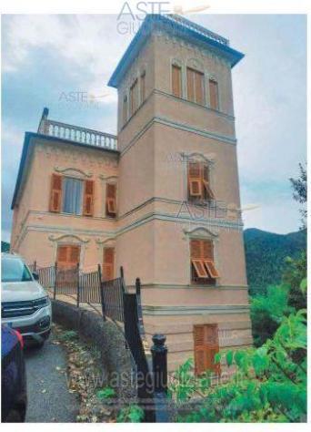 casa indipendente in vendita a Serra Riccò in zona Pedemonte