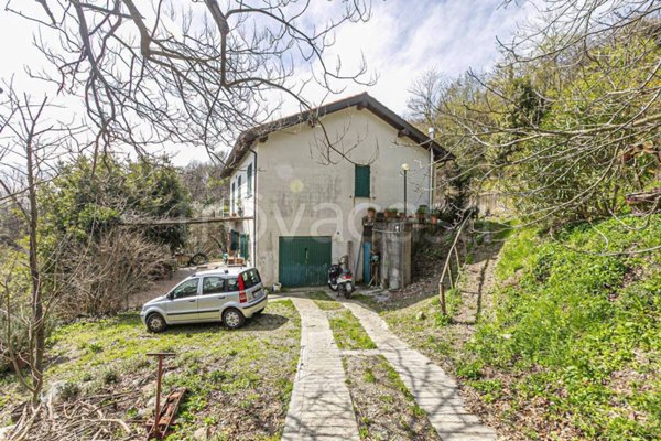 casa indipendente in vendita a Serra Riccò in zona Pedemonte