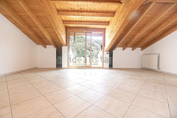 appartamento in vendita a Serra Riccò in zona Serra