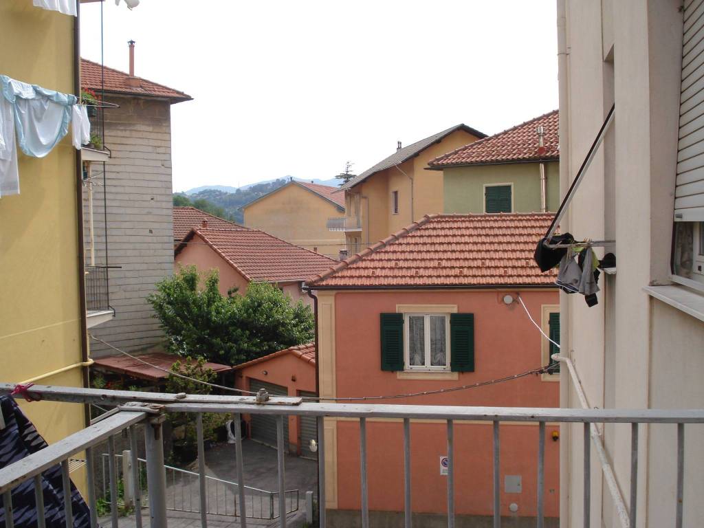 appartamento in vendita a Serra Riccò in zona Pedemonte