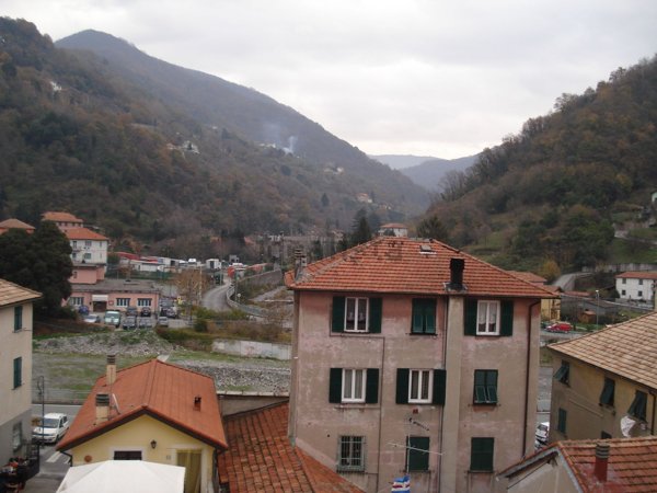 appartamento in vendita a Serra Riccò in zona Serra